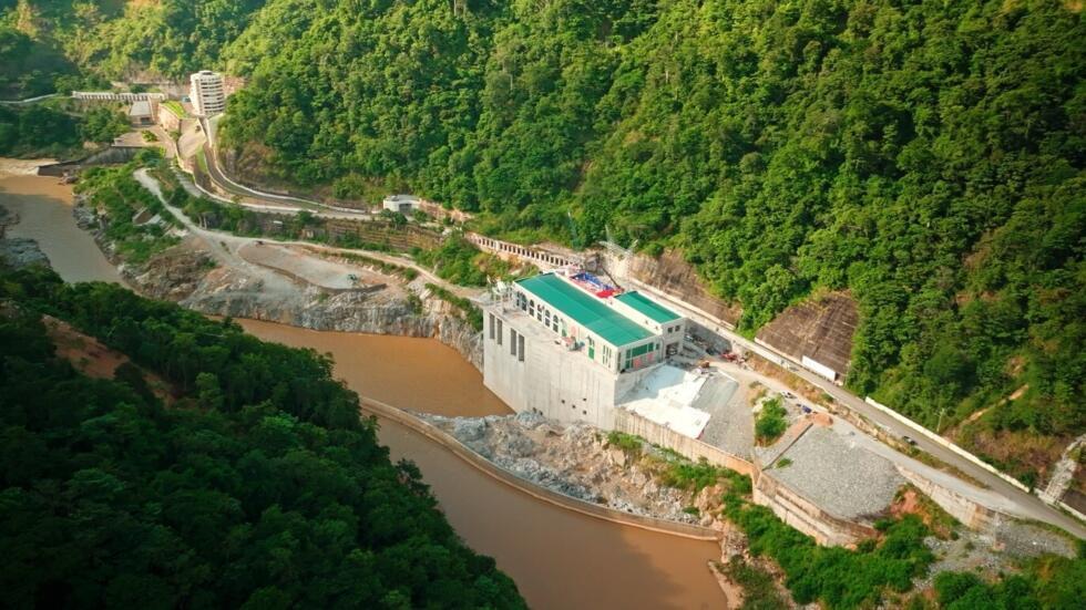 Nhà máy thủy điện Ialy, Việt Nam, dự án mở rộng (2021-2024) được thực hiện nhờ hỗ trợ tài chính của Liên Hiệp Châu Âu trong khuôn khổ JETP. Ảnh chụp ngày 2/05/2025.