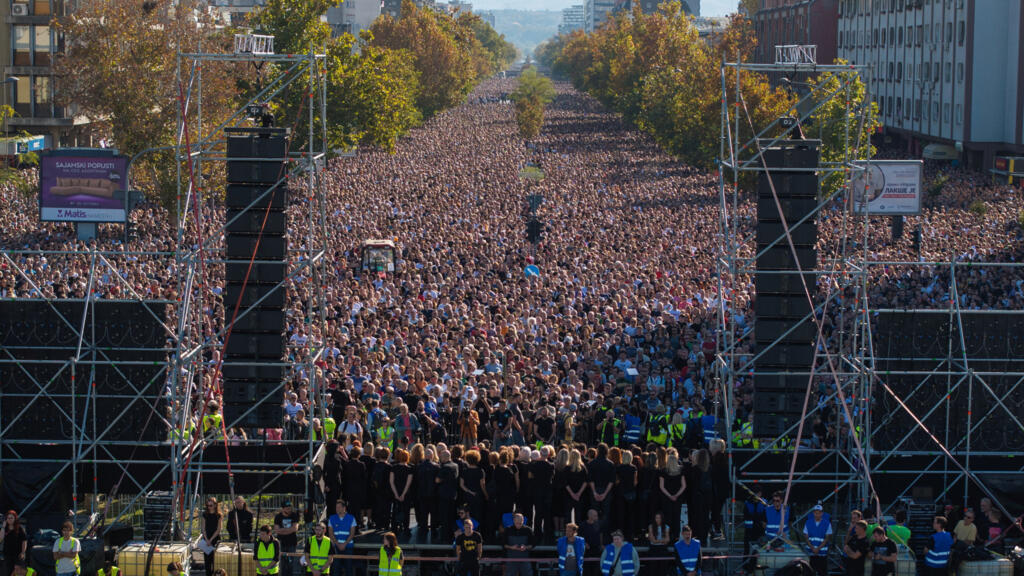 Proteste în Belgrad faţă de adoptarea unei legi care îi permite ginerelui lui Donald Trump să construiască un complex de lux