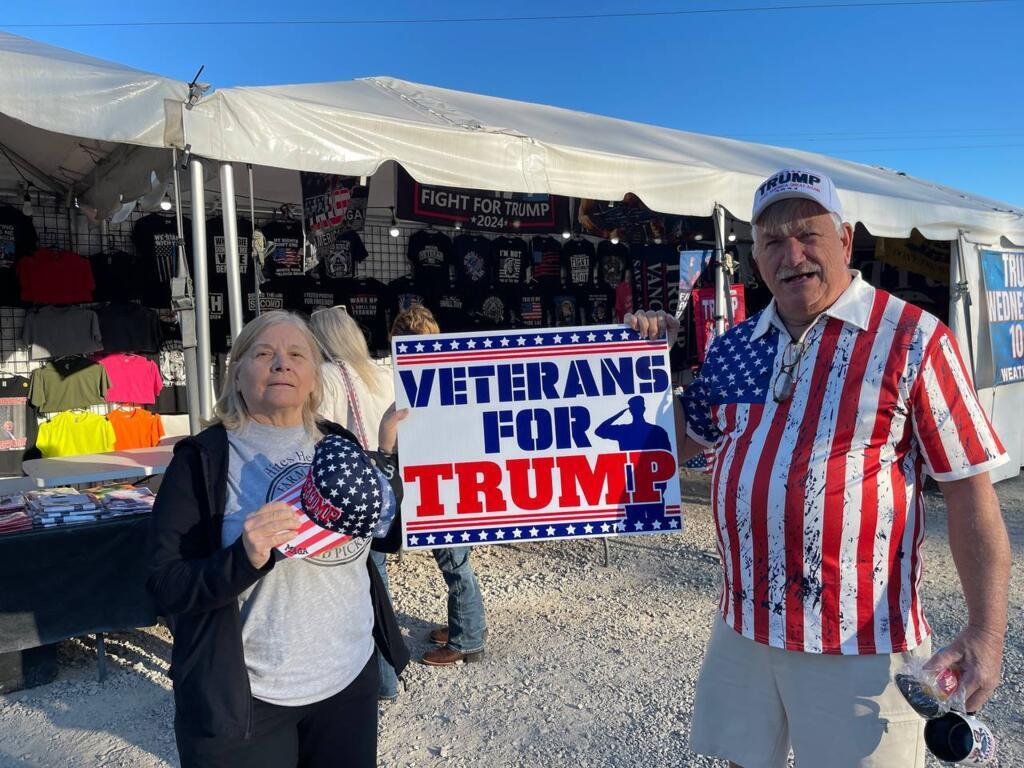 Beverly et Mike, fervents sympathisants de Donald Trump.