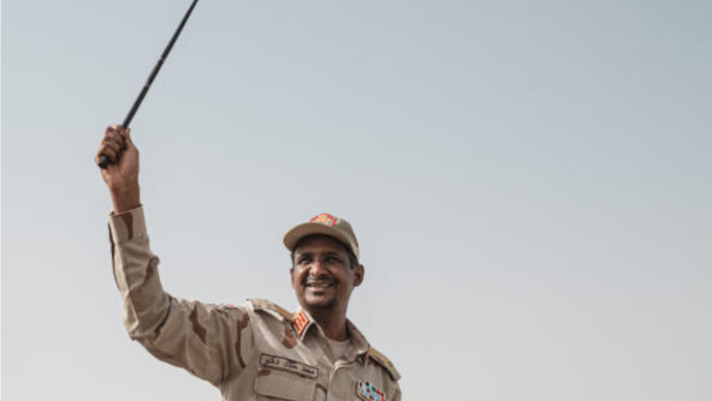 Le général Mohammed Hamdan Daglo, dit « Hemedti », à Abraq, au Soudan, en juin 2019.