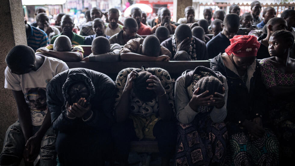 Washtakiwa katika mahakama ya kijeshi huko Goma, mashariki mwa Jamhuri ya Kidemokrasia ya Kongo, Septemba 15, 2023.