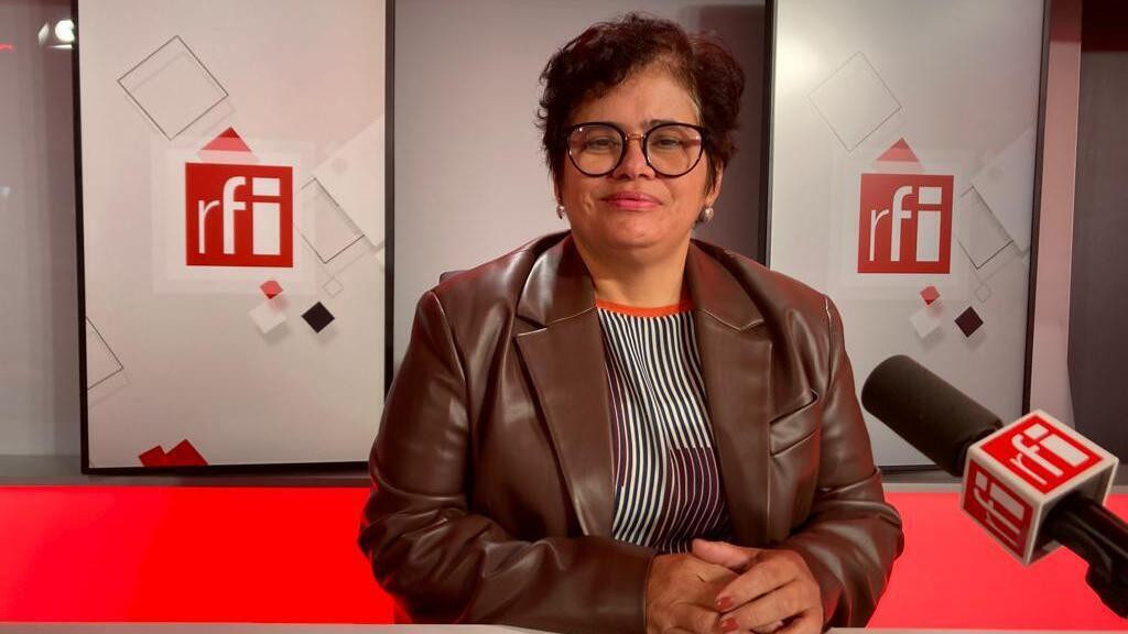 Elizângela dos Santos Araújo