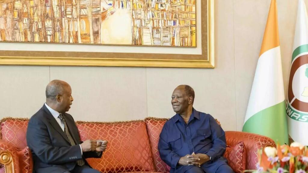 Côte d'Ivoire, jamanaɲɛmaa Alassane Ouattarra ye diɲɛtɔnba ka ciden Léonardo Santos Simão bisimilah