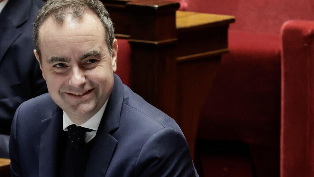 Le futur budget Lecornu fragilise Les Républicains et leur ligne pro-business