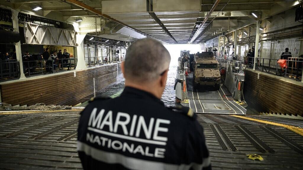 Golfe de Guinée: à bord du Tonnerre, navire de la Marine française au coeur des opérations en mer