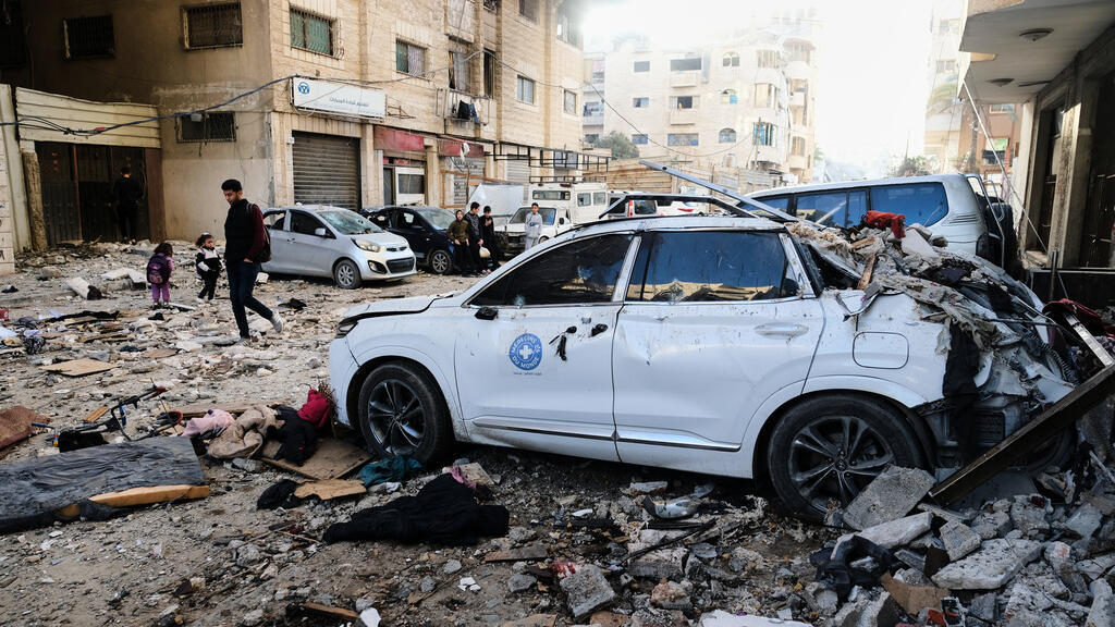 Gaza: des dizaines de morts lors d'une journée particulièrement violente malgré le cessez-le-feu