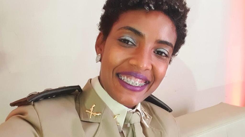A capitã Thaís Ramos Trindade, da PM-BA, é coordenadora do Núcleo de Matriz Africana da entidade, o Nafro, que é parte de uma ação antirracista na Polícia baiana.