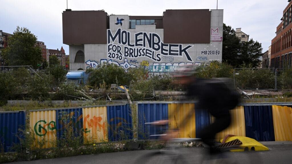 Dix ans après les attentats du 13-Novembre, Molenbeek cherche encore à effacer la stigmatisation