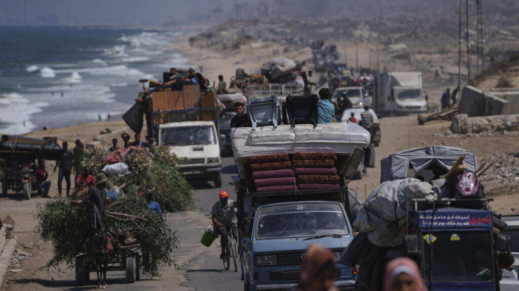 Fâşia Gaza: Armata israeliană a anunţat că va lovi cu putere oraşul Gaza