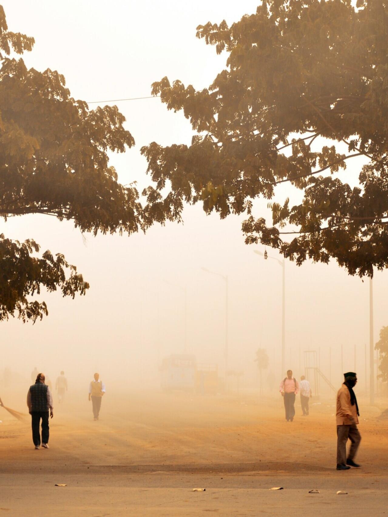 Yeri mua en porno jada has a friendly next-door mom feel