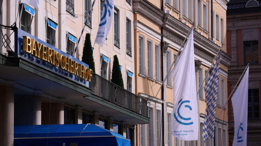 Conférence de Munich: un an après la claque de J.D. Vance, les Européens cherchent toujours la parade