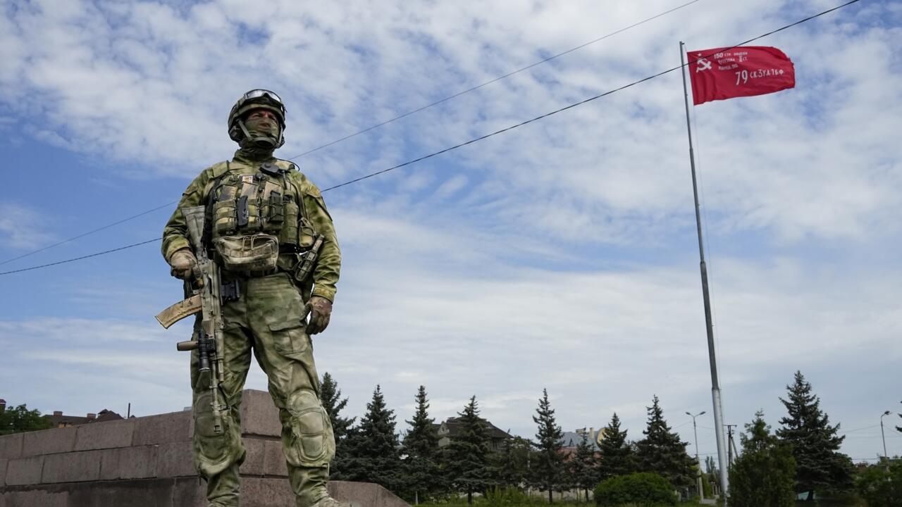 Pour Vladimir Poutine, toute force occidentale positionnée en Ukraine est une «cible légitime»