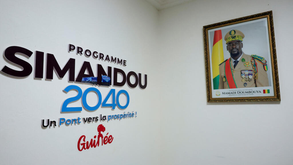 Guinée: lancement du projet minier de Simandou, une surenchère politique?