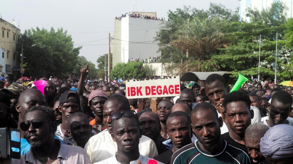 L'opposition au président IBK dans les rues de Bamako pour demander sa démission, le 5 juin 2020.