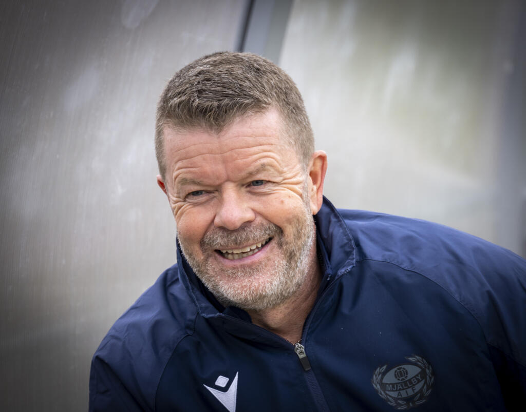 Antrenorul echipei suedeze Mjallby AIF, Anders Torstensson.