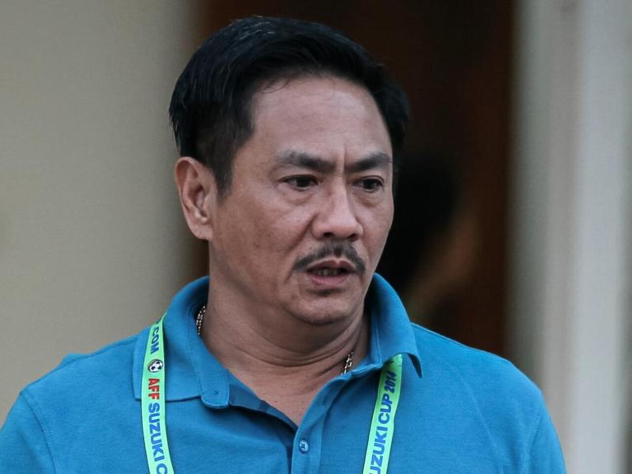 លោក ជួន ណារិន​៖  ​មនុស្ស​៨នាក់​ត្រូវ​បាន​ឃាត់​ខ្លួន​ជា​បន្ត​បន្ទាប់​ករណី​បិទ​ផ្លូវ​ជាតិ​៤​ពីរ​ថ្ងៃ​មក​នេះ​  - បទសម្ភាស