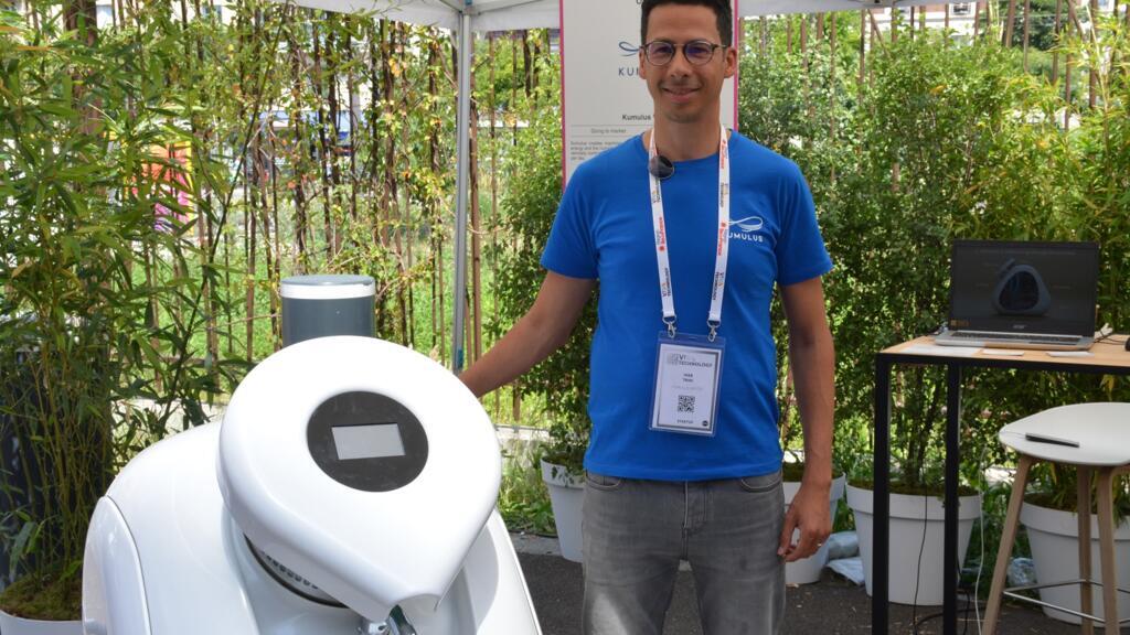 Iheb Tirki, l'un des ingénieurs à l'origine de la machine créatrice de rosée, le 15 juin 2022 au salon VivaTech.