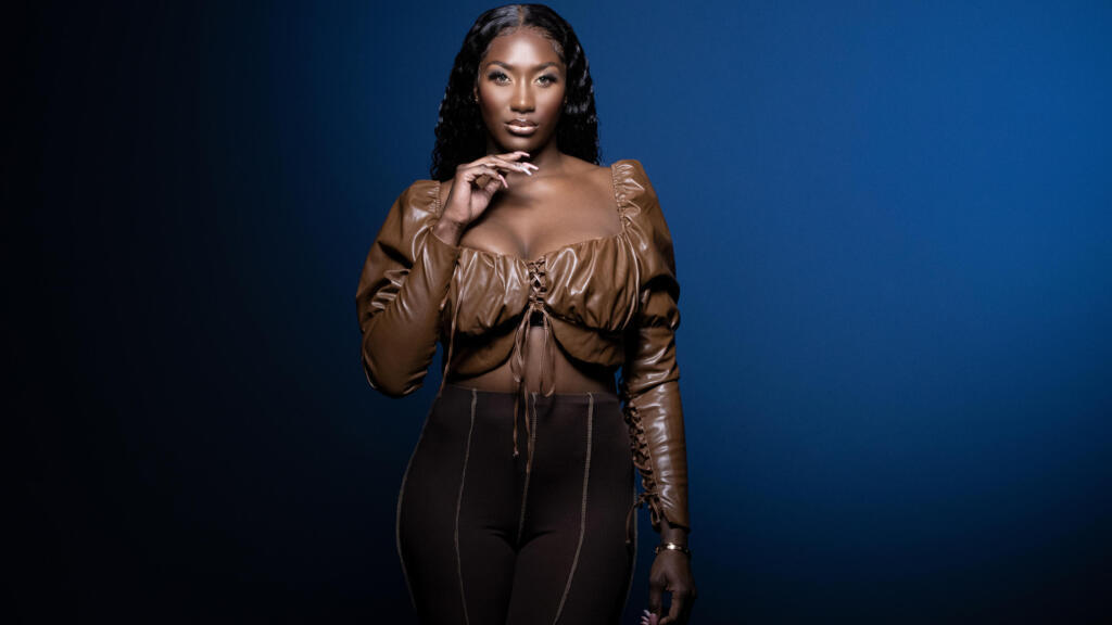 A cantora franco-malinesa Aya Nakamura.