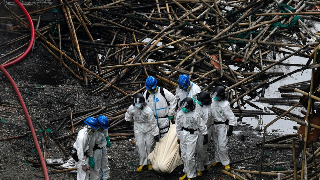 Incendie de Hong Kong: le bilan s'alourdit à 146 morts