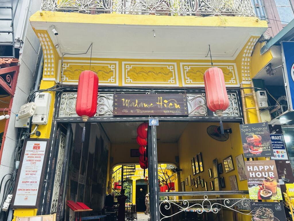 Nhà hàng Madame Hiền, nơi tổng thống Pháp Emmanuel Macron ăn trưa gặp gỡ giới nghệ sĩ, văn hóa, Hà Nội, ngày 27/05/2025.