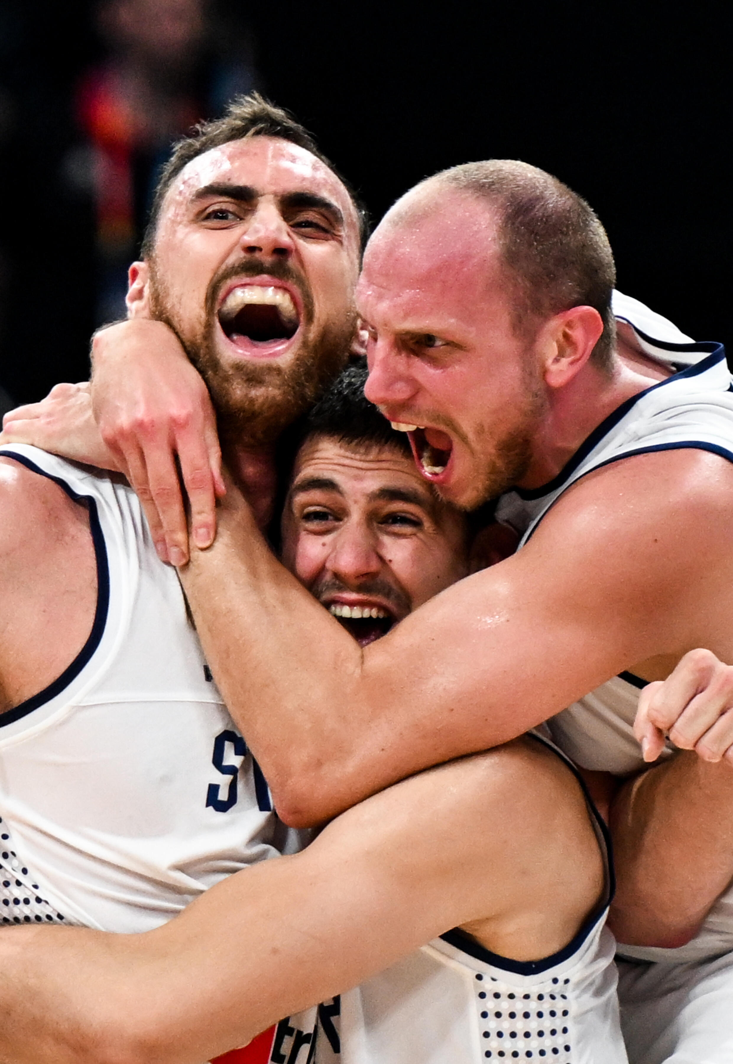 Settled Germany, Serbia reach Basketball World Cup final as US stars