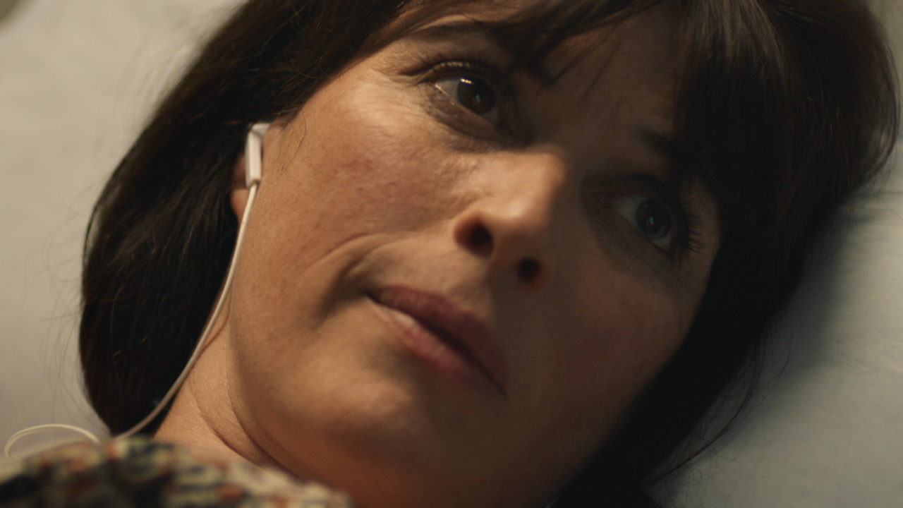 Травиата» и химиотерапия: французский режиссер сняла фильм о женщинах,  умирающих на сцене и в жизни