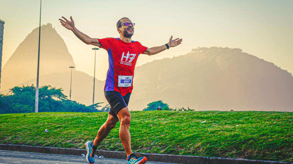 O sergipano Johellyson Bispo já garantiu vaga para uma das provas amadoras dos Jogos Olímpicos Paris 2024, que acontecem em 10 de agosto.