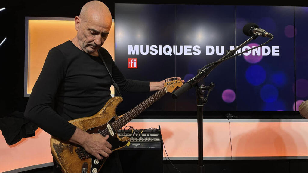 Serge Teyssot-Gay à RFI.