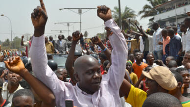 Le leader politique guinéen, Etienne Soropogui, lors d'une marche à Conakry, le 17 mars 2012.