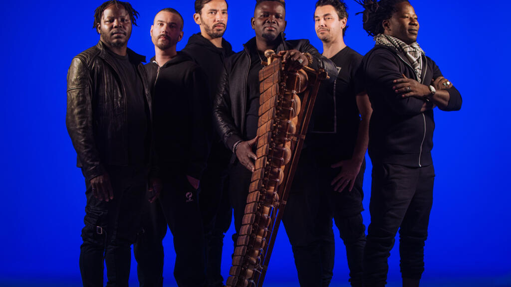 Le quatrième album « Balabeatz » de Kanazoé Orkestra est sorti chez Antipodes Music.