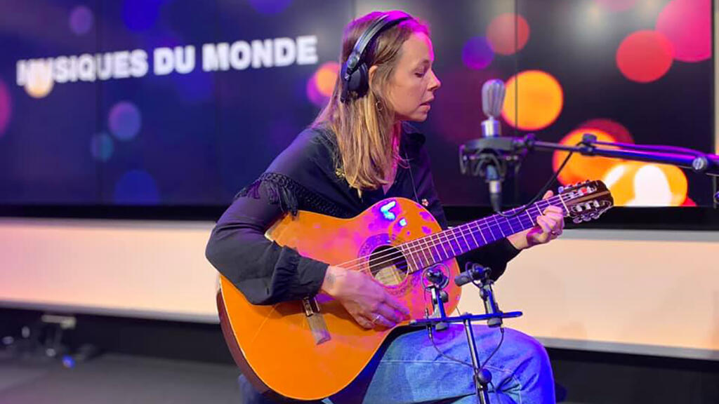 Laure Briard à RFI.