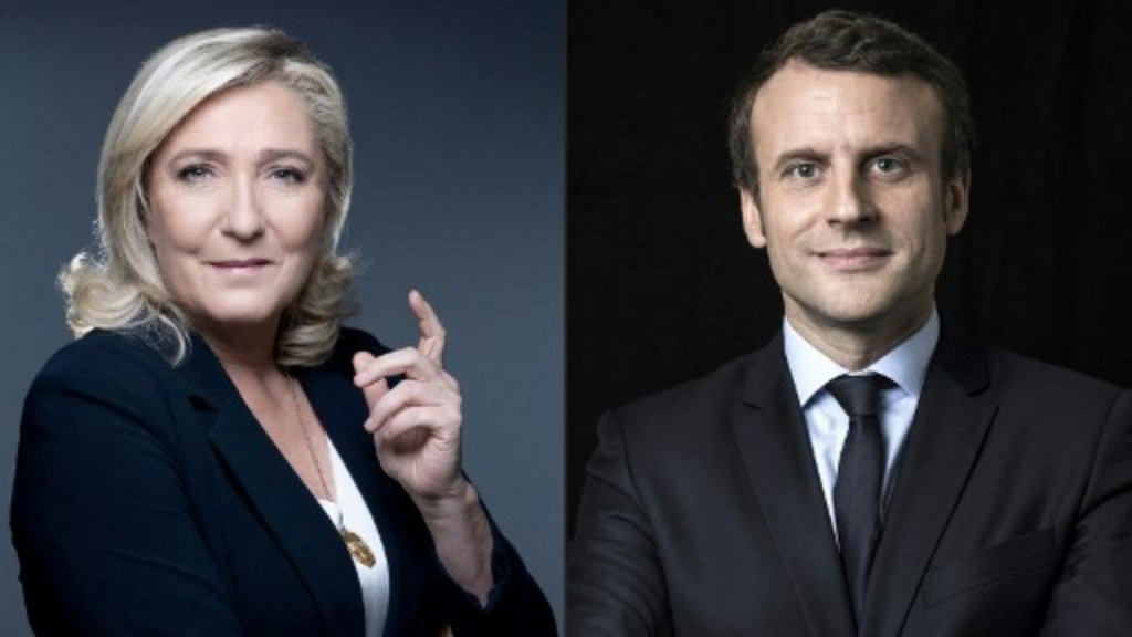 A candidata de extrema-direita Marine Le Pen (e) e o presidente et candidato francês à reeleição Emmanuel Macron (d), se enfrentam no segundo turno que acontece em 24 de abril de 2022.