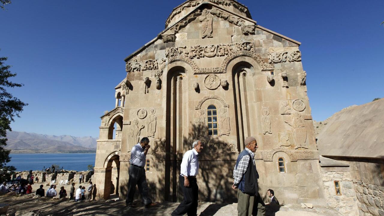 1. Quelles sont les différentes églises d