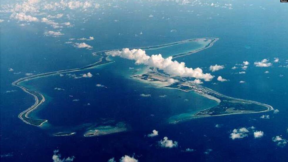 Mnamo mwaka 1966, Uingereza ilitia saini mkataba wa miaka 50 na Marekabi kuiruhusu kutumia Diego Garcia kwa madhumuni ya kijeshi.