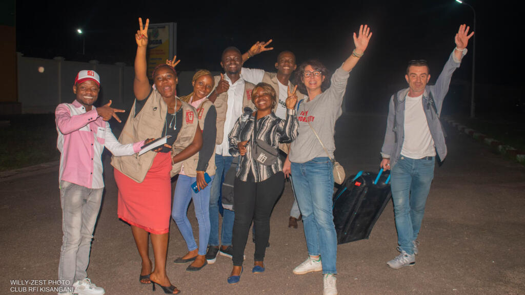Club RFI Kisangani. Avec Audrey Iattoni et Sébastien Bonijol à droite.