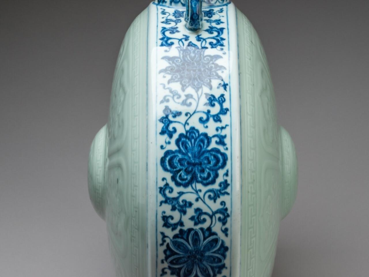 国礼として天皇をプレゼント徐公硯中国の名硯唐物康熙御製骨董品金線龍