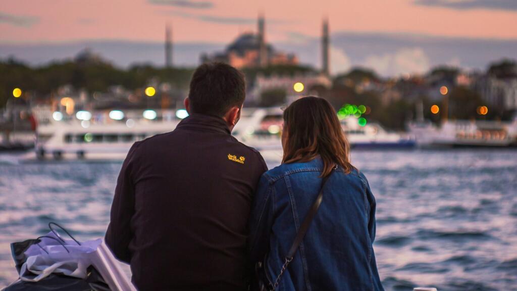 Tomber amoureux en ville, est-ce plus compliqué?