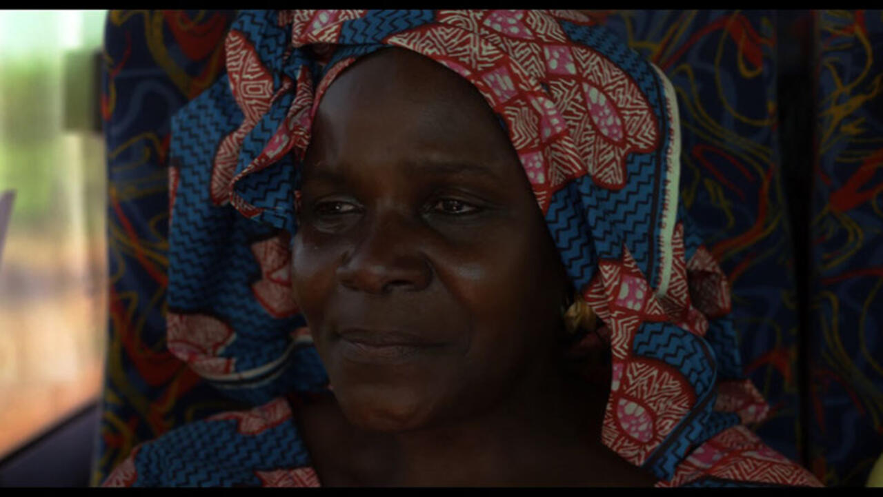 Apolline Traoré, audelà des frontières Vous m'en direz des nouvelles