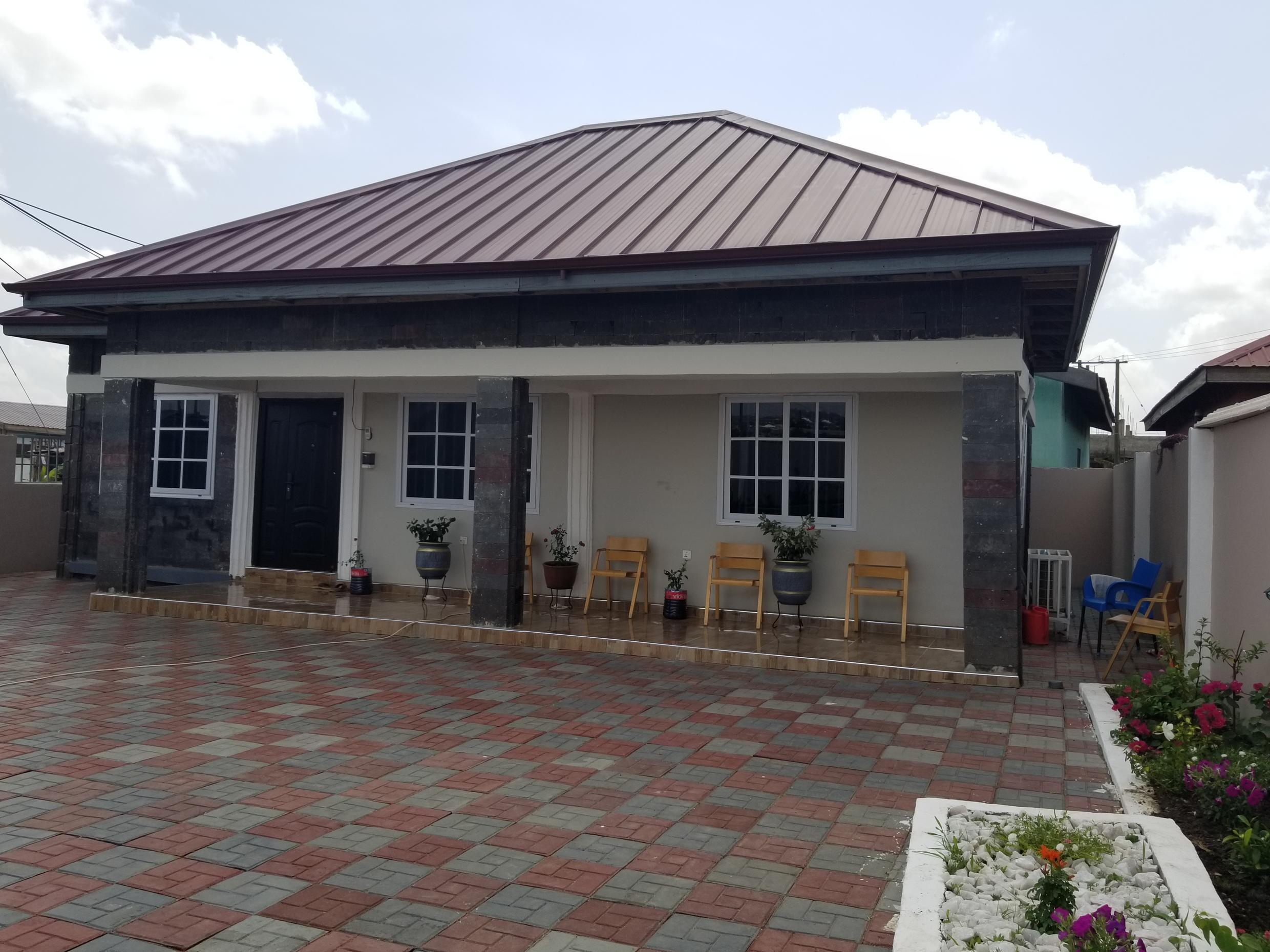 Ghana’s plastic house a step towards dealing with the country's pollution