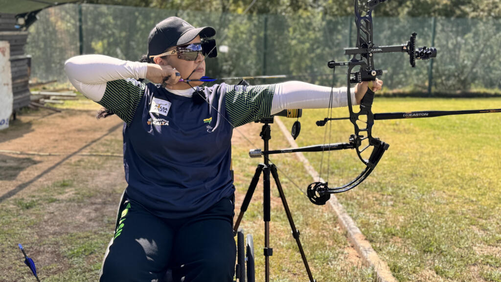 Jane Rodrigues se preparando para Paris 2024 no Centro Desportivo Nacional do Jamor, em Lisboa.