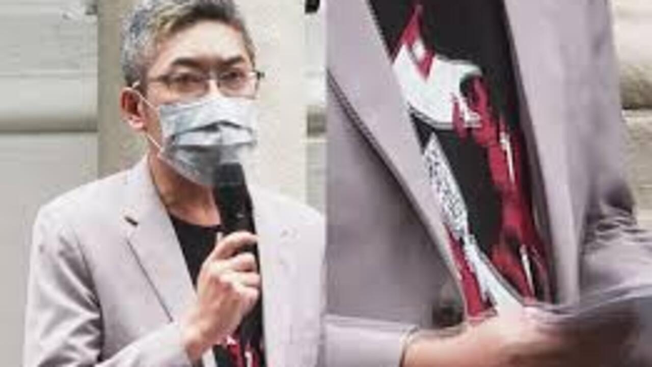 台灣總統府發言人遭前女友爆料多次在局長辦公室做愛今辭職獲准