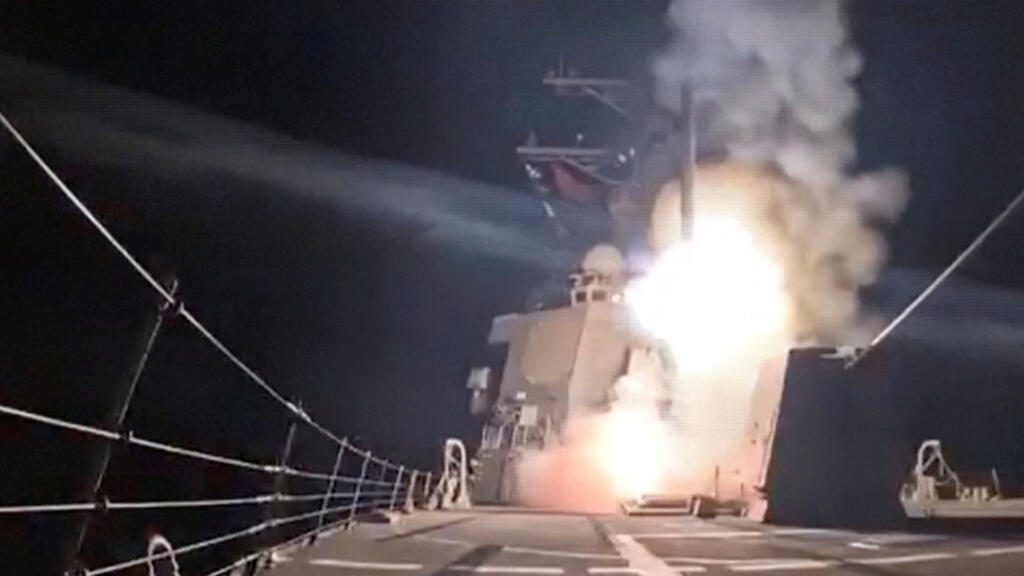 US launches air strikes against Islamic State militants in northwest Nigeria