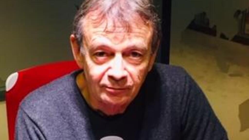 L'écrivain français Pierre Lemaitre, en studio à RFI (janvier 2020).