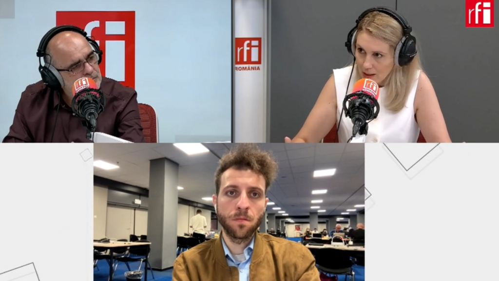 Ovidiu Nahoi în dialog cu jurnaliștii Paula Rusu și Marco Badea.