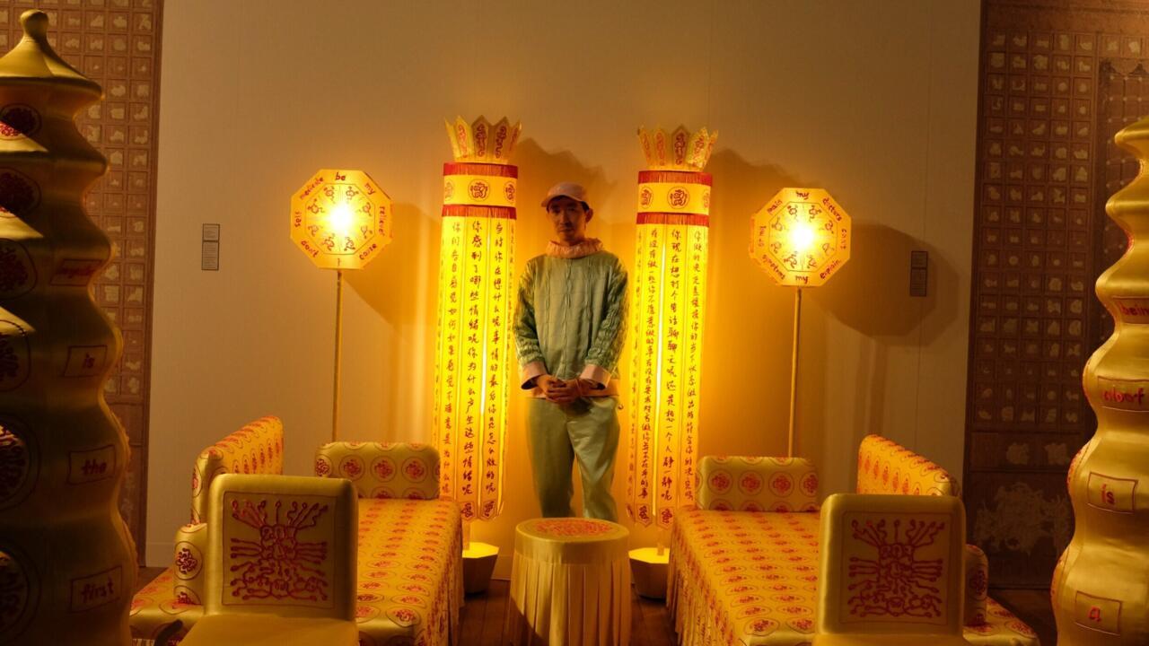 Art Basel Paris 2025 au Grand Palais: Duyi Han entre temples chinois et particules moléculaires