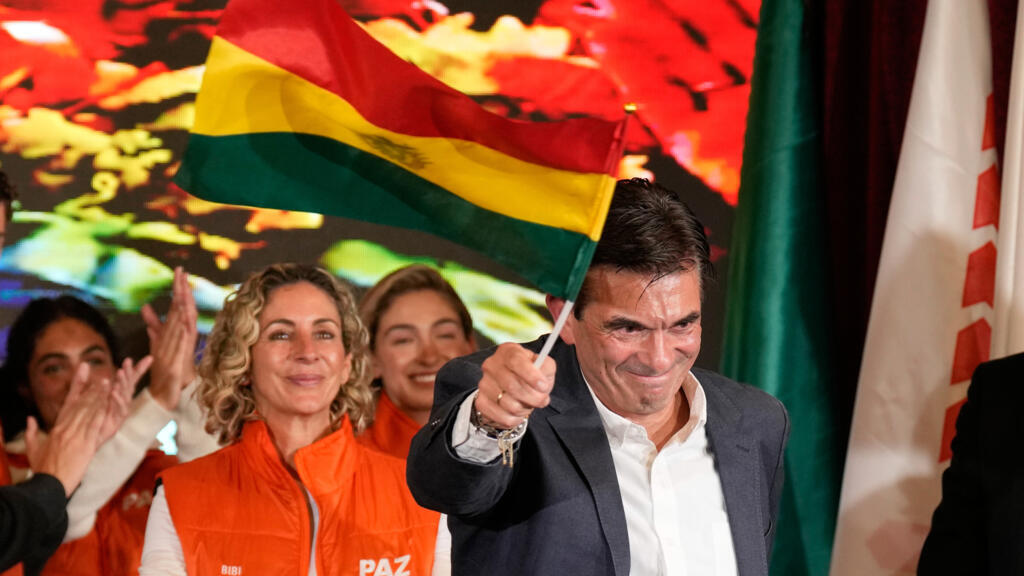 Bolivie: le sénateur de centre-droit Rodrigo Paz élu président