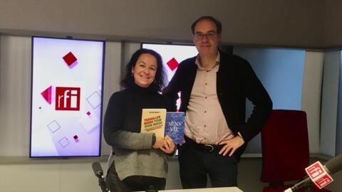 Anne-Cécile Bras et Pascal Chabot en studio à RFI.