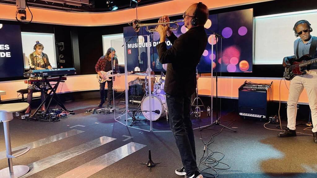 Fabrice Martinez band à RFI.