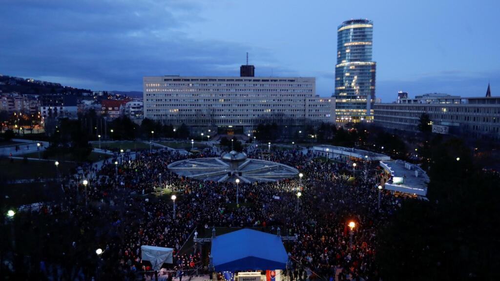A Bratislava, manifestation pour le deuxième anniversaire du meurtre de Jan Kuciak et de sa finacée, le 21 février 2020.