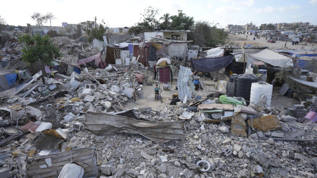 Ohoto montrant des destructions à Khan Younès, dans la bande de Gaza.